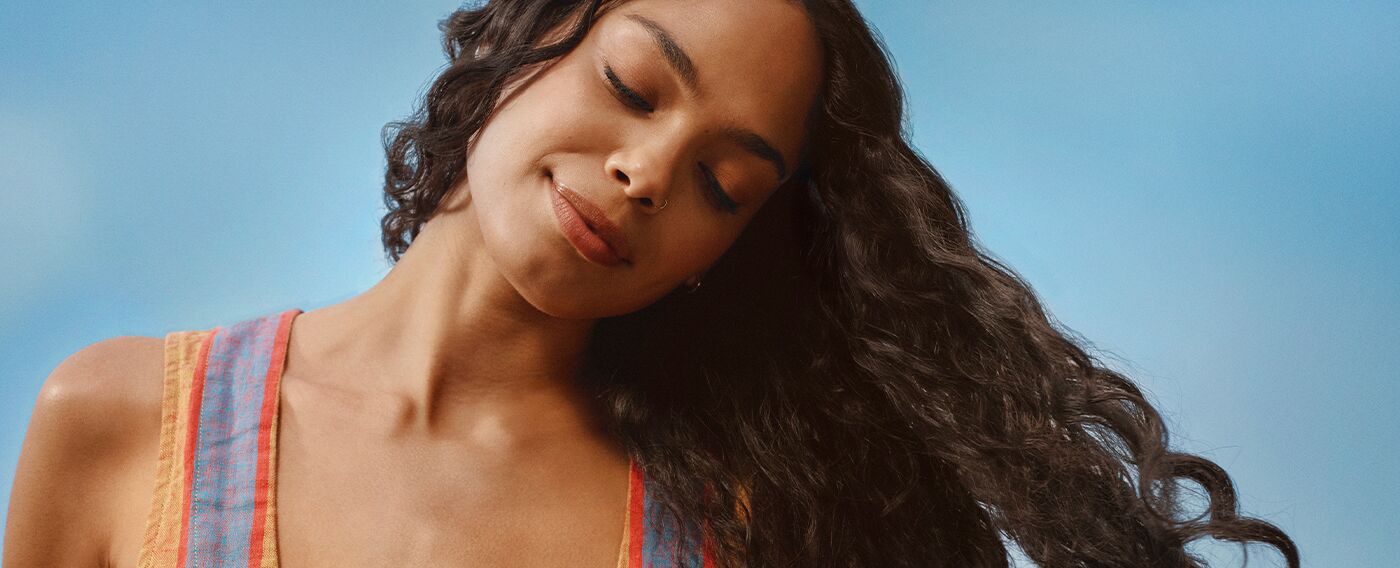 how to manage oily hair and scalp