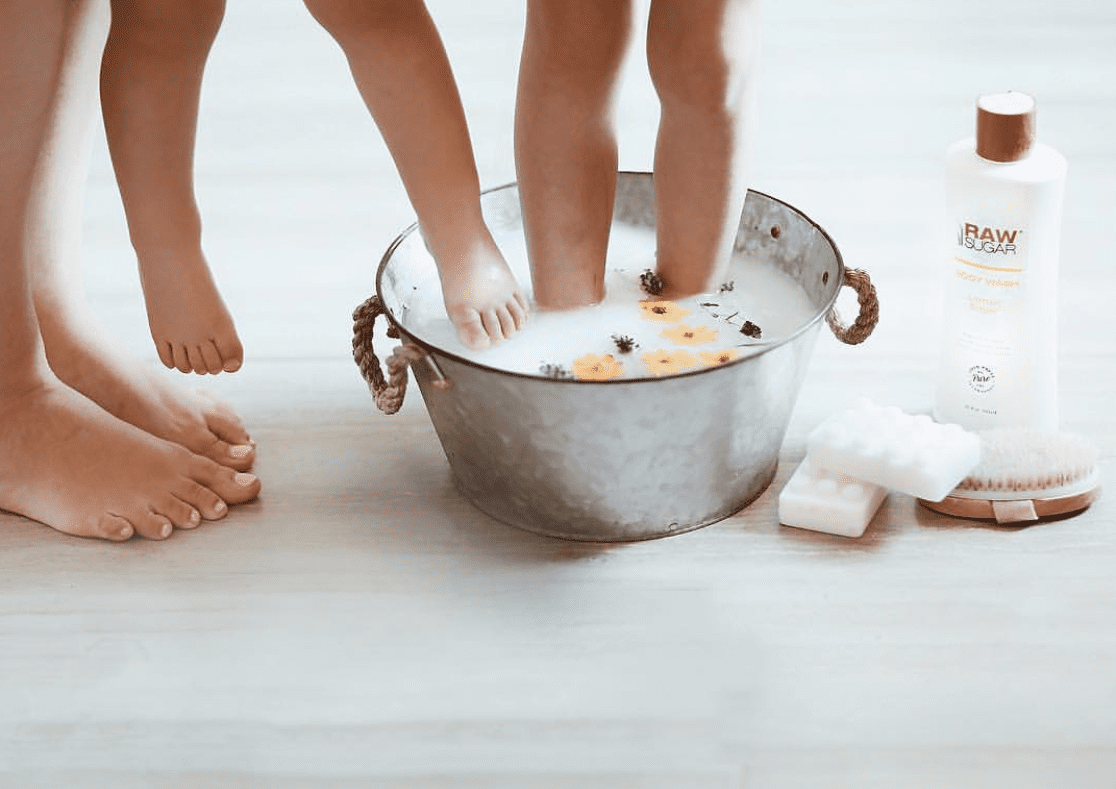 7 WAYS TO CARE FOR DRY SKIN