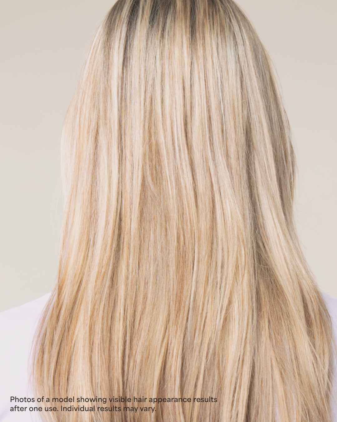 before and after of Moisture Smoothie, designed to help moisturize hair with clean ingredients.