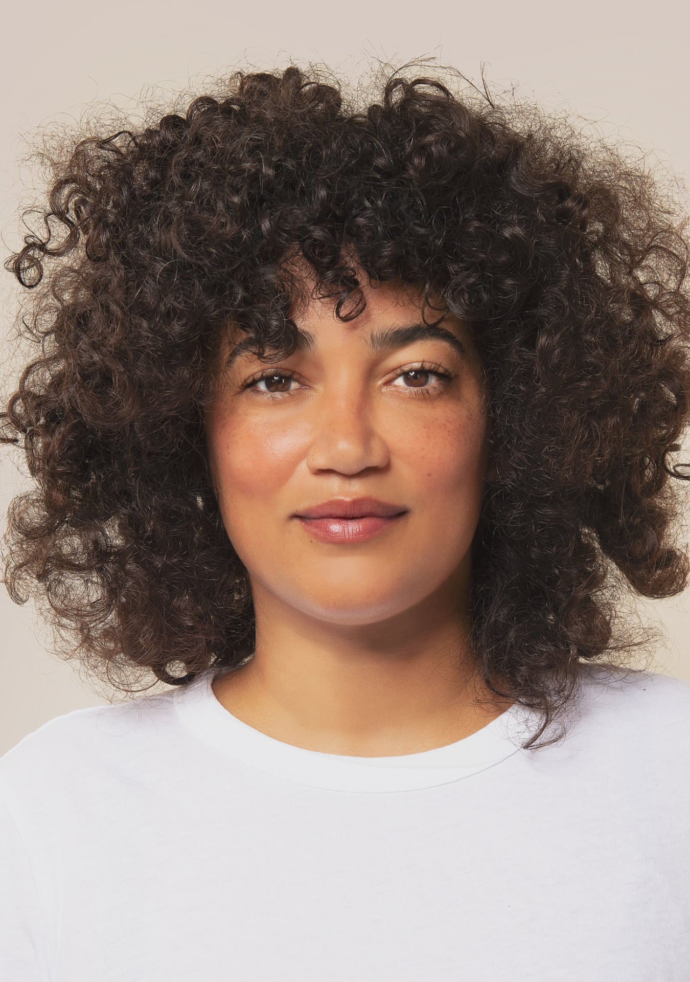 before and after of Raw Sugar Vinegar Rinse designed to help refresh hair with clean ingredients.