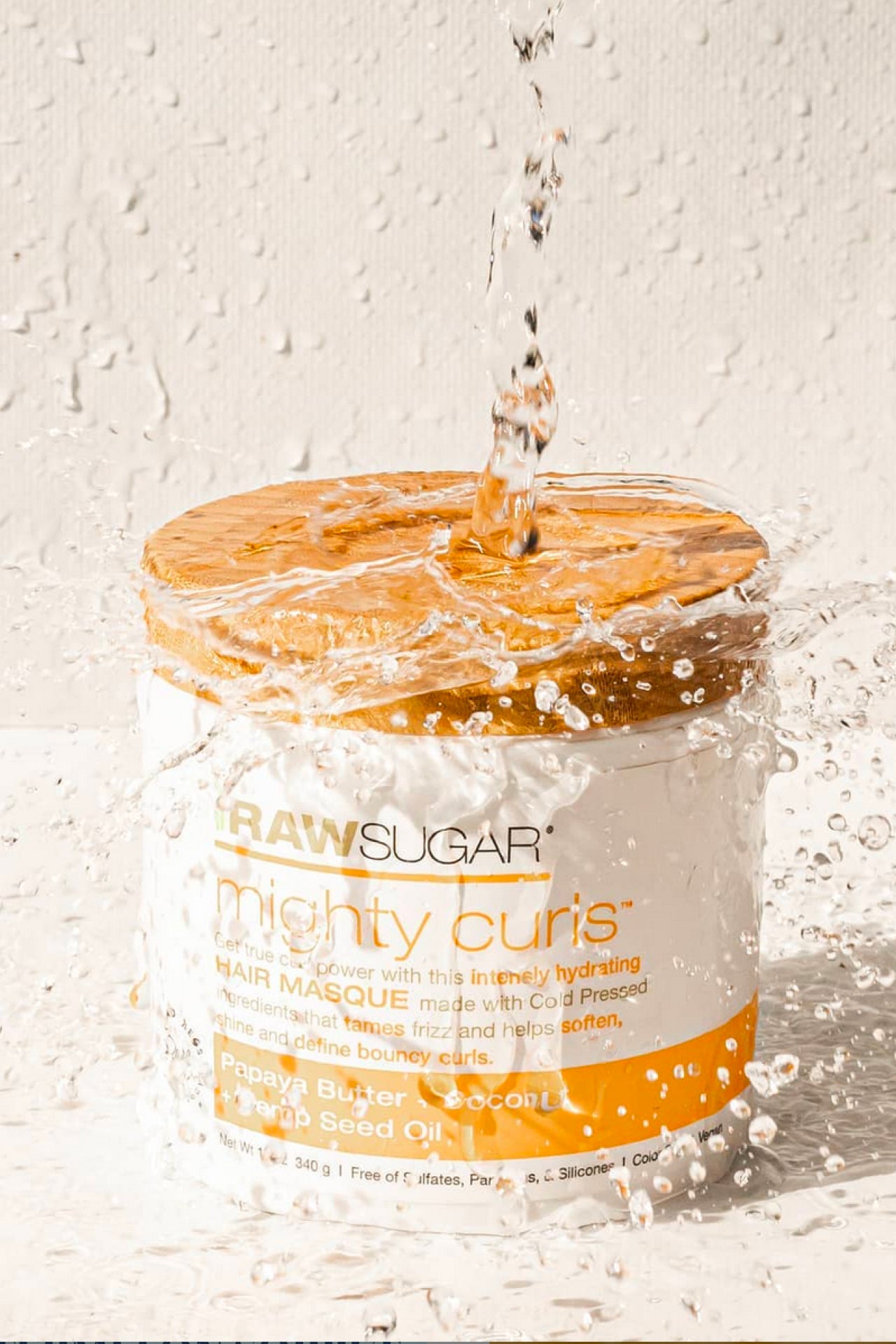Mighty Curls Masque with Water Pouring on it